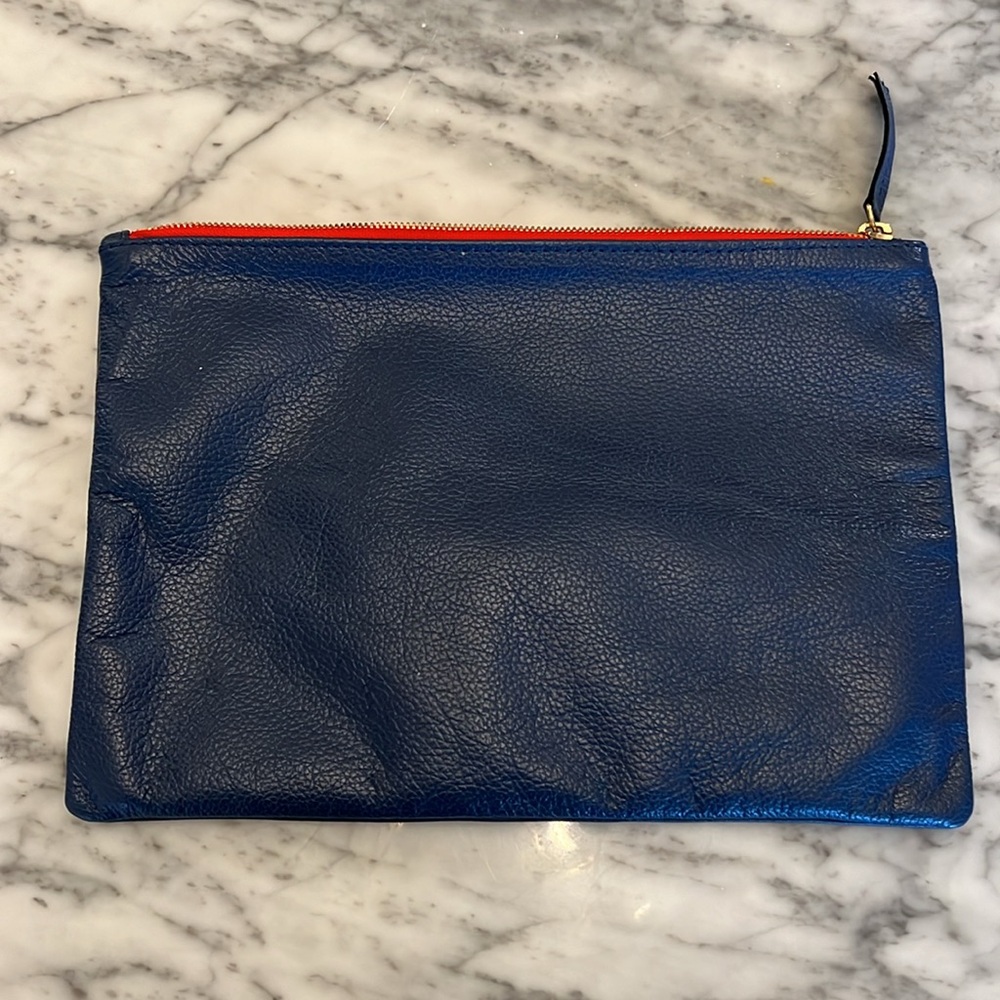 *NWOT* Claire V. Clutch